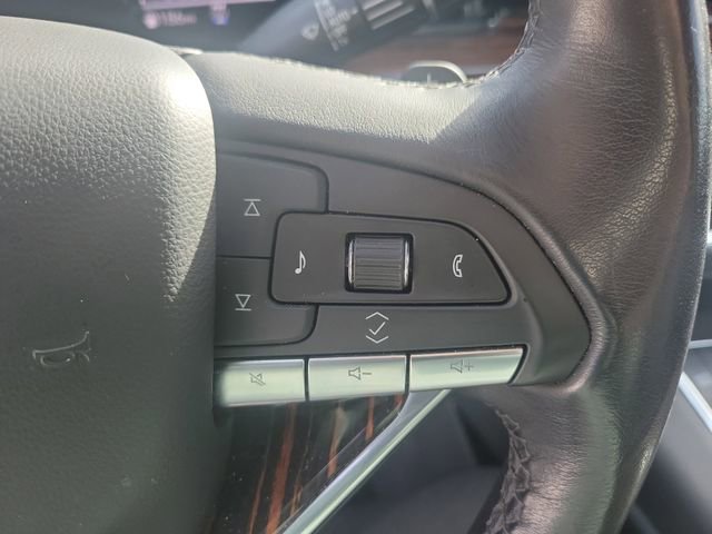 Used 2021 Cadillac Escalade Premium Luxury image 13