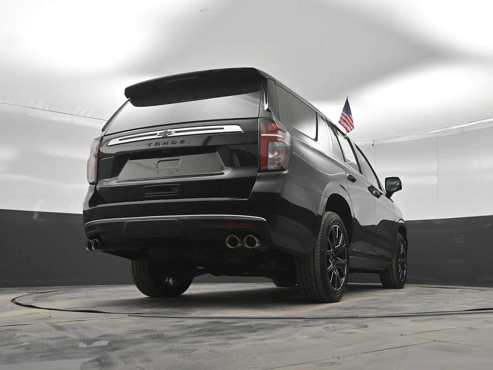 Used 2023 Chevrolet Tahoe High Country AWD/4WD image 35