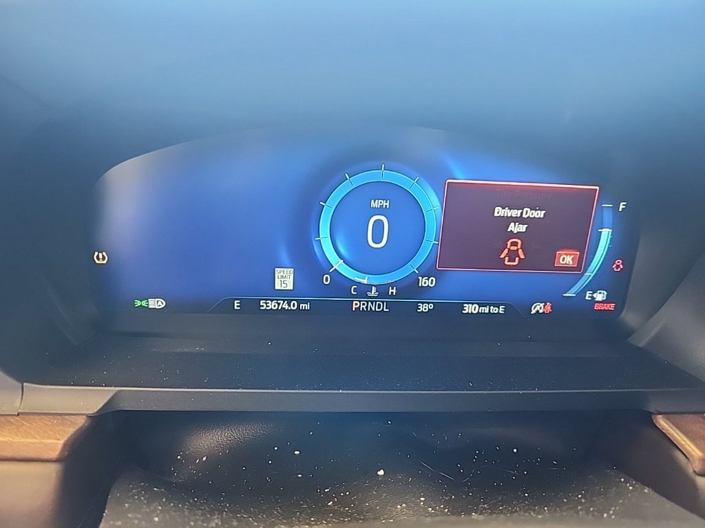 Used 2022 Ford Explorer King Ranch w/ Class IV Trailer Tow Package image 2