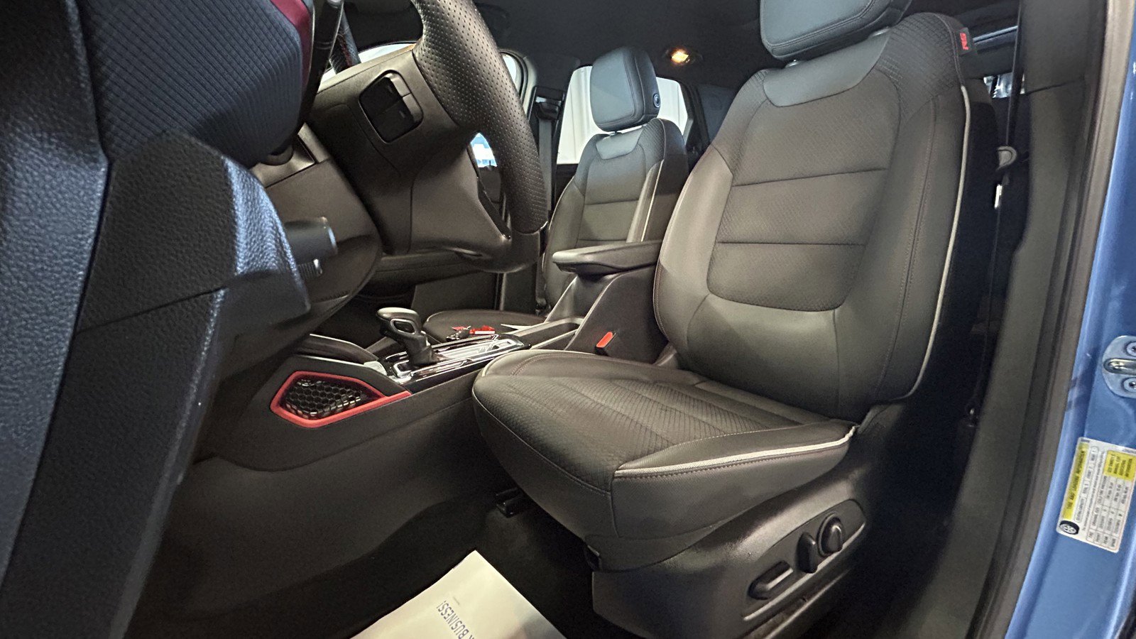 Used 2023 Chevrolet TrailBlazer RS w/ Sun and Liftgate Package image 10