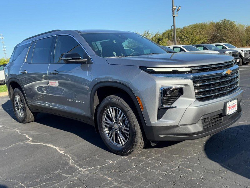 New 2026 Chevrolet Traverse LT w/ LPO, Floor Liner Package image 29