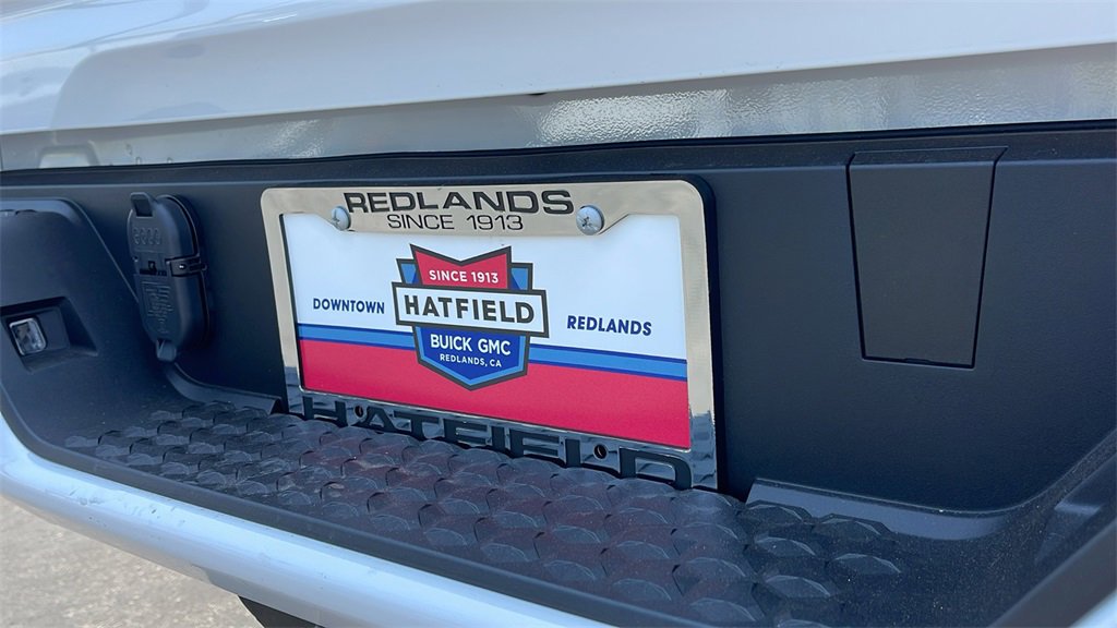 New 2025 GMC Canyon Elevation w/ Convenience Package image 29