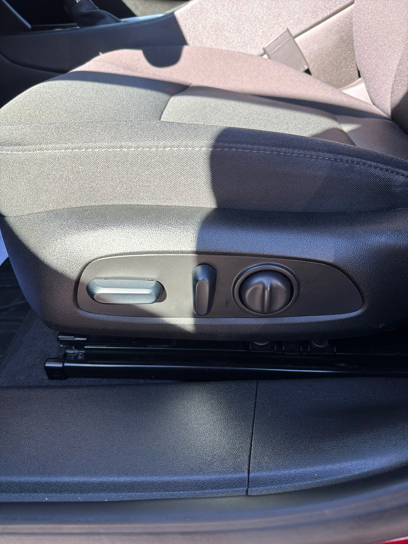 Used 2024 Chevrolet Malibu LT FWD image 10