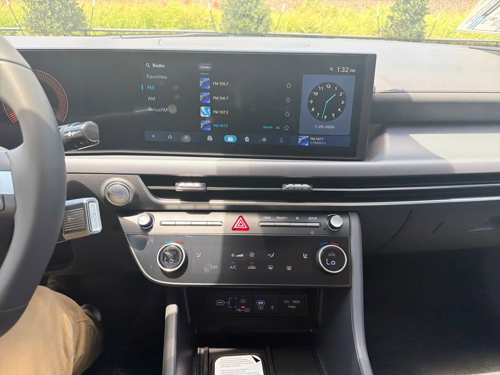 New 2026 Hyundai Sonata SEL FWD image 24