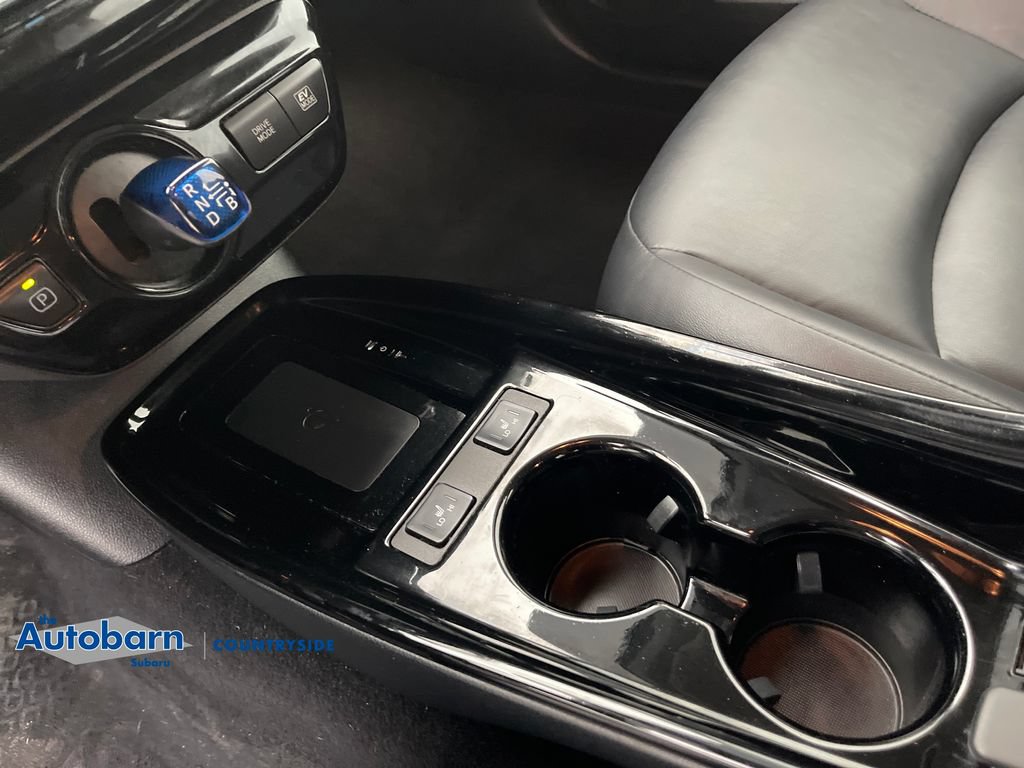 Used 2022 Toyota Prius XLE AWD/4WD image 18