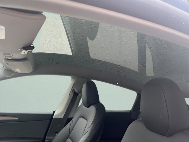 Used 2023 Tesla Model Y Long Range AWD/4WD image 9