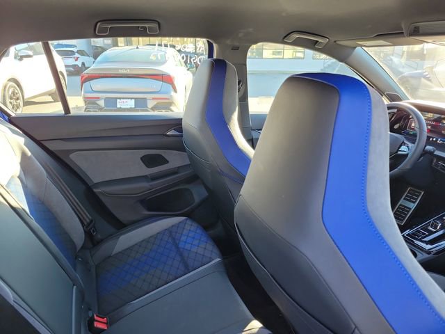 Used 2025 Volkswagen Golf R Black Edition image 31