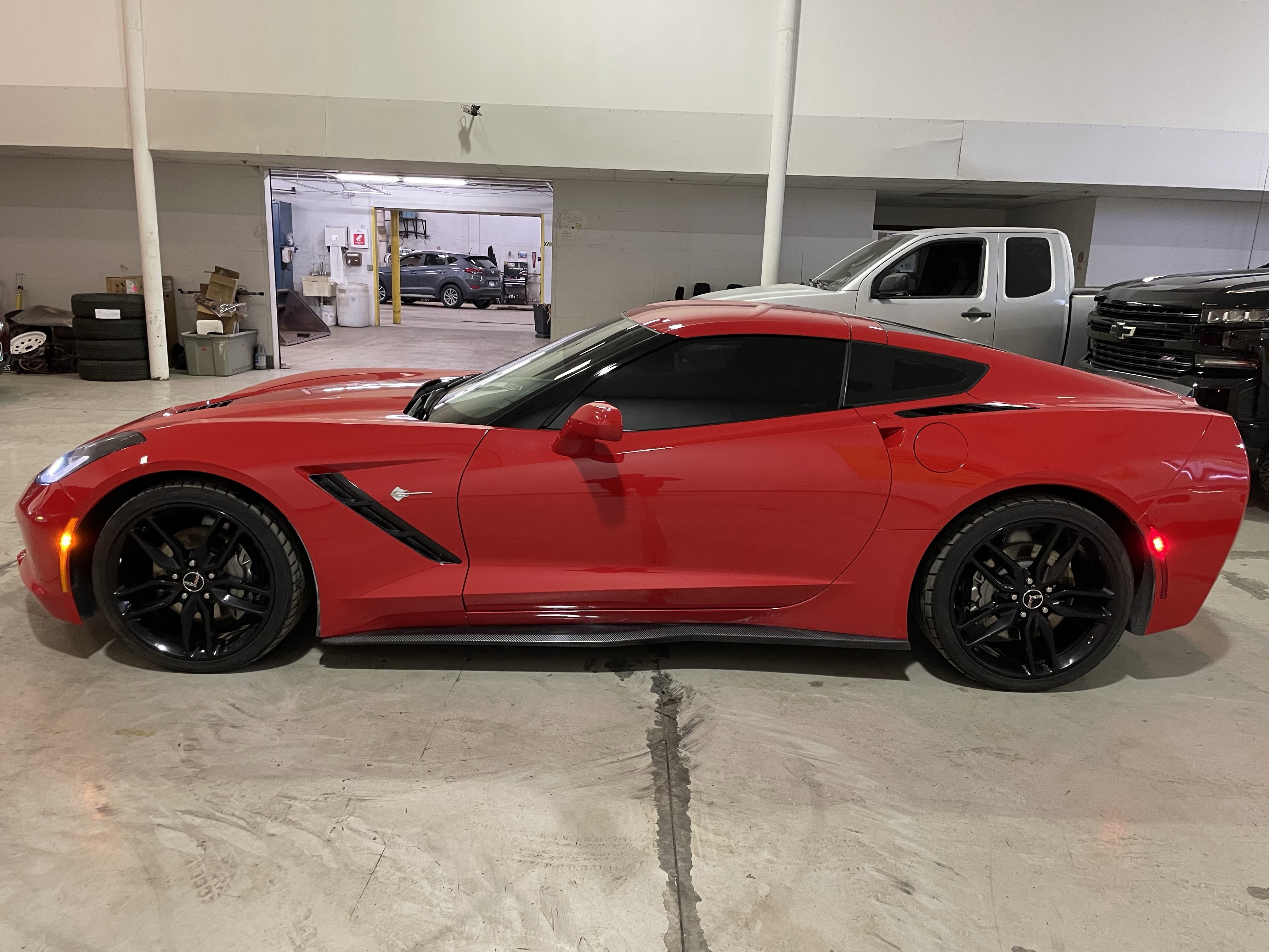 Used 2014 Chevrolet Corvette Stingray Coupe image 2