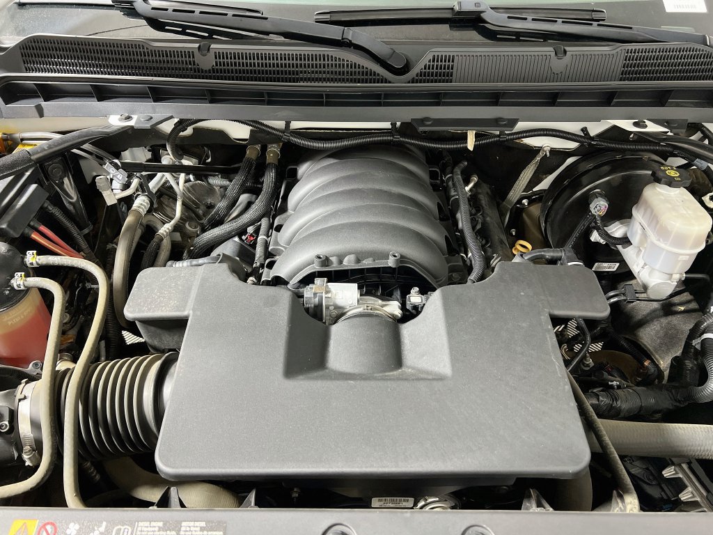Used 2019 Chevrolet Silverado 1500 LT w/ All Star Edition AWD/4WD image 26