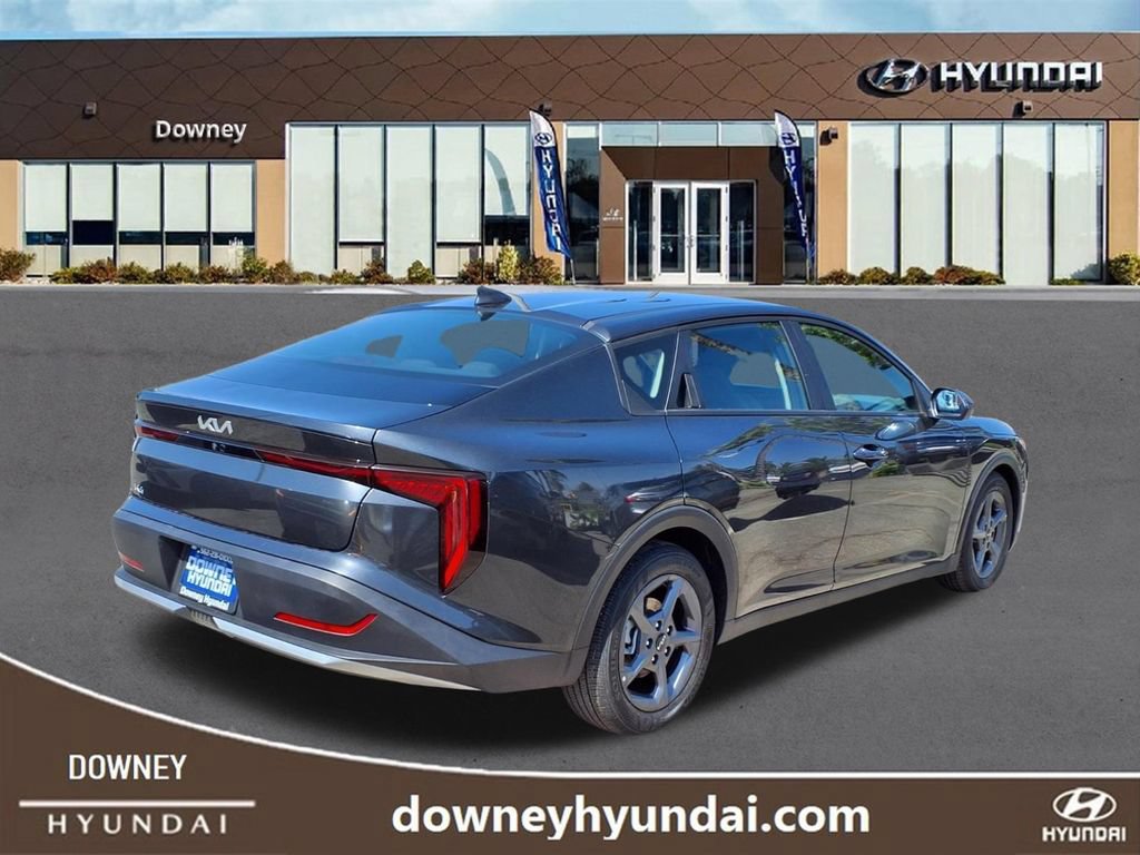Used 2025 Kia K4 FWD image 4
