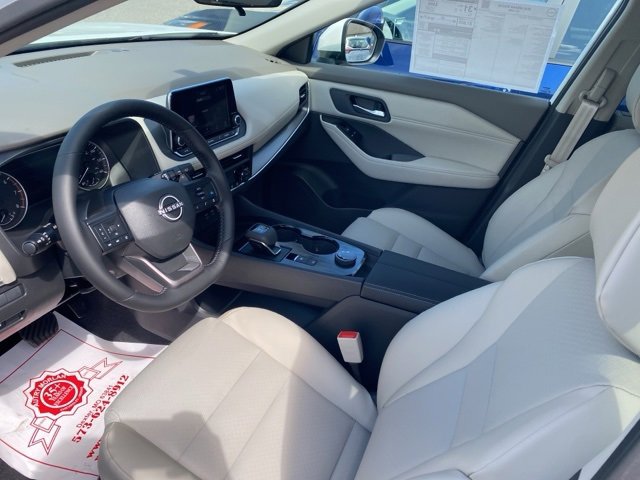 New 2026 Nissan Rogue SV image 17