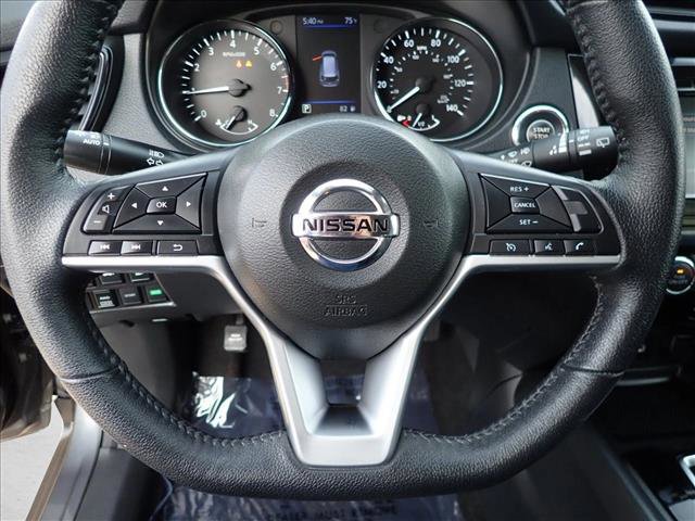 Used 2019 Nissan Rogue SV image 14