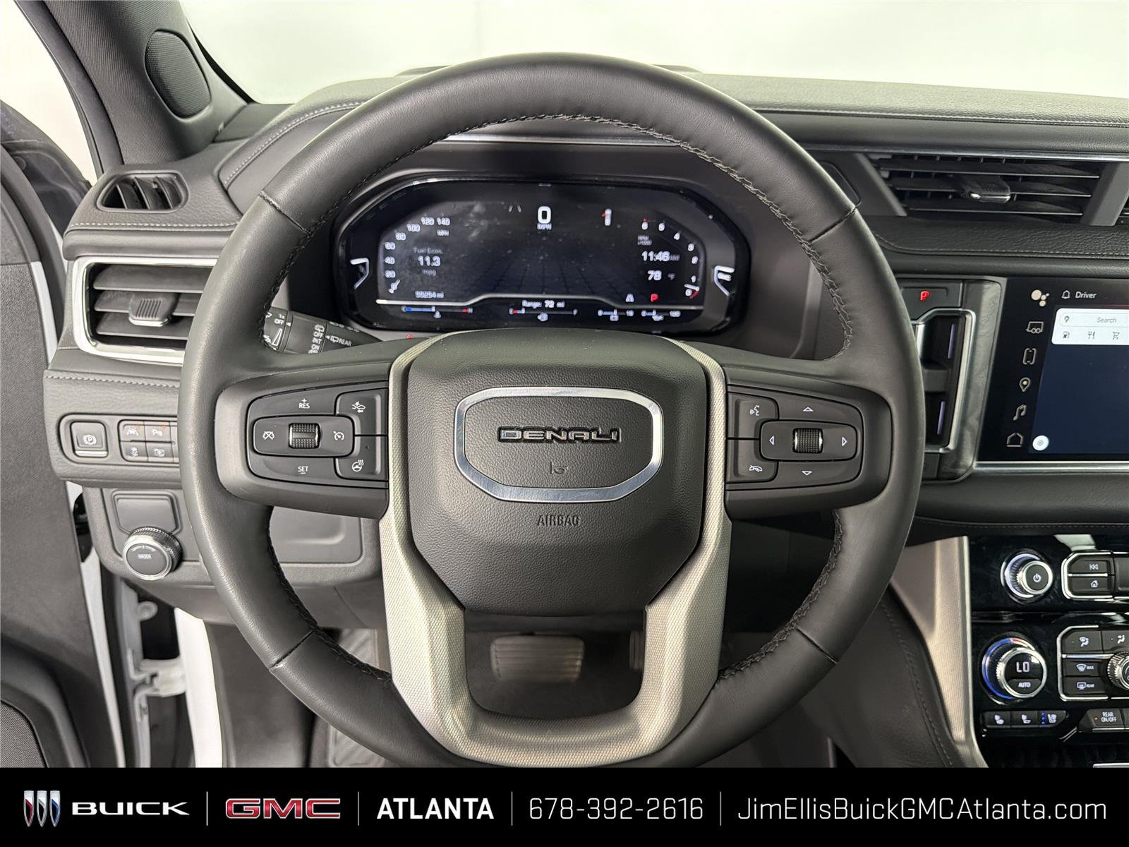 Used 2024 GMC Yukon XL Denali RWD image 25