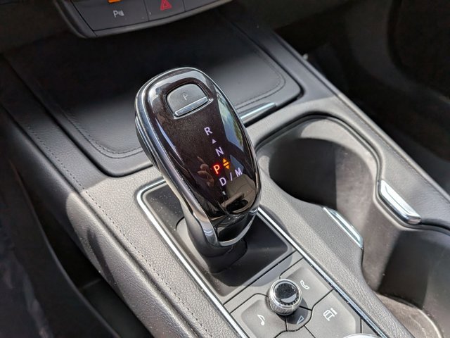 Used 2024 Cadillac XT4 Luxury FWD image 12