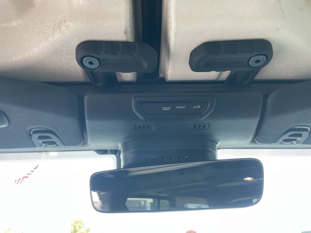 Used 2022 Jeep Wrangler Unlimited Rubicon w/ Trailer Tow Package image 28