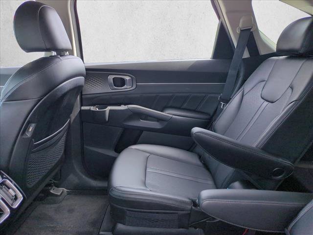 Used 2023 Kia Sorento SX AWD/4WD image 20