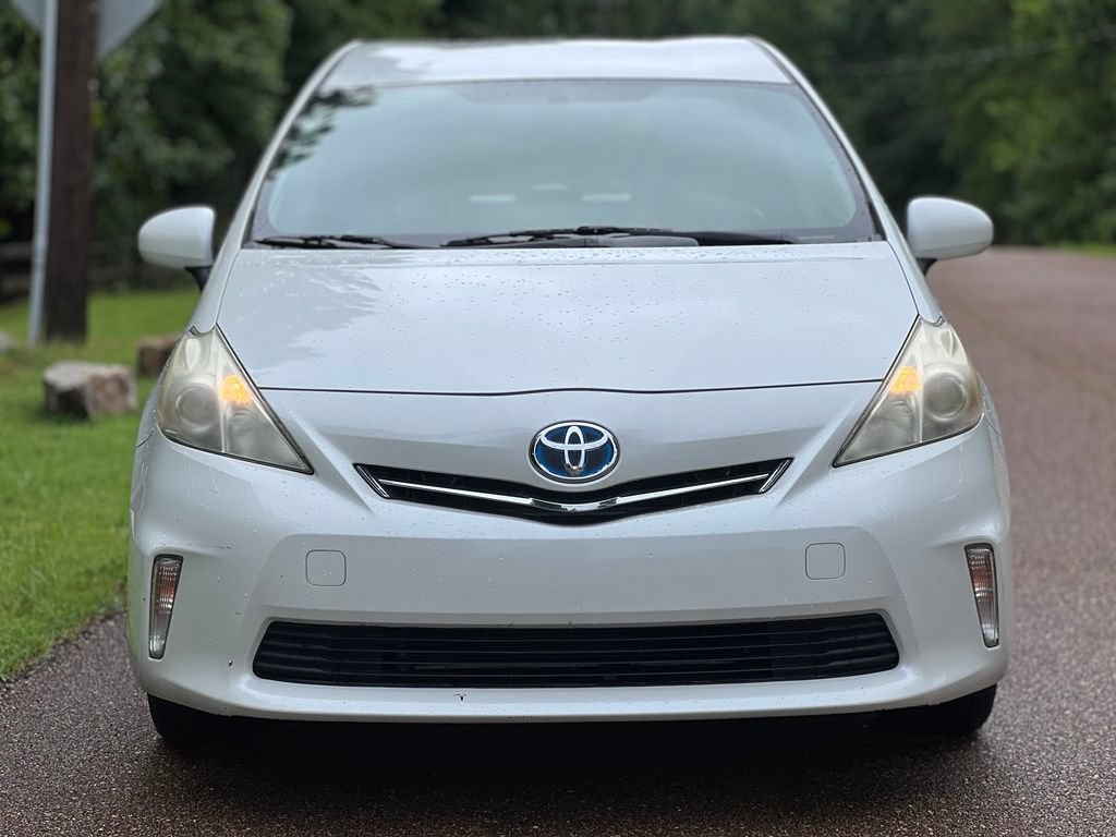Used 2012 Toyota Prius V Two FWD image 3