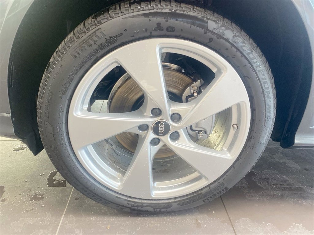 New 2025 Audi Q5 Premium Plus image 10