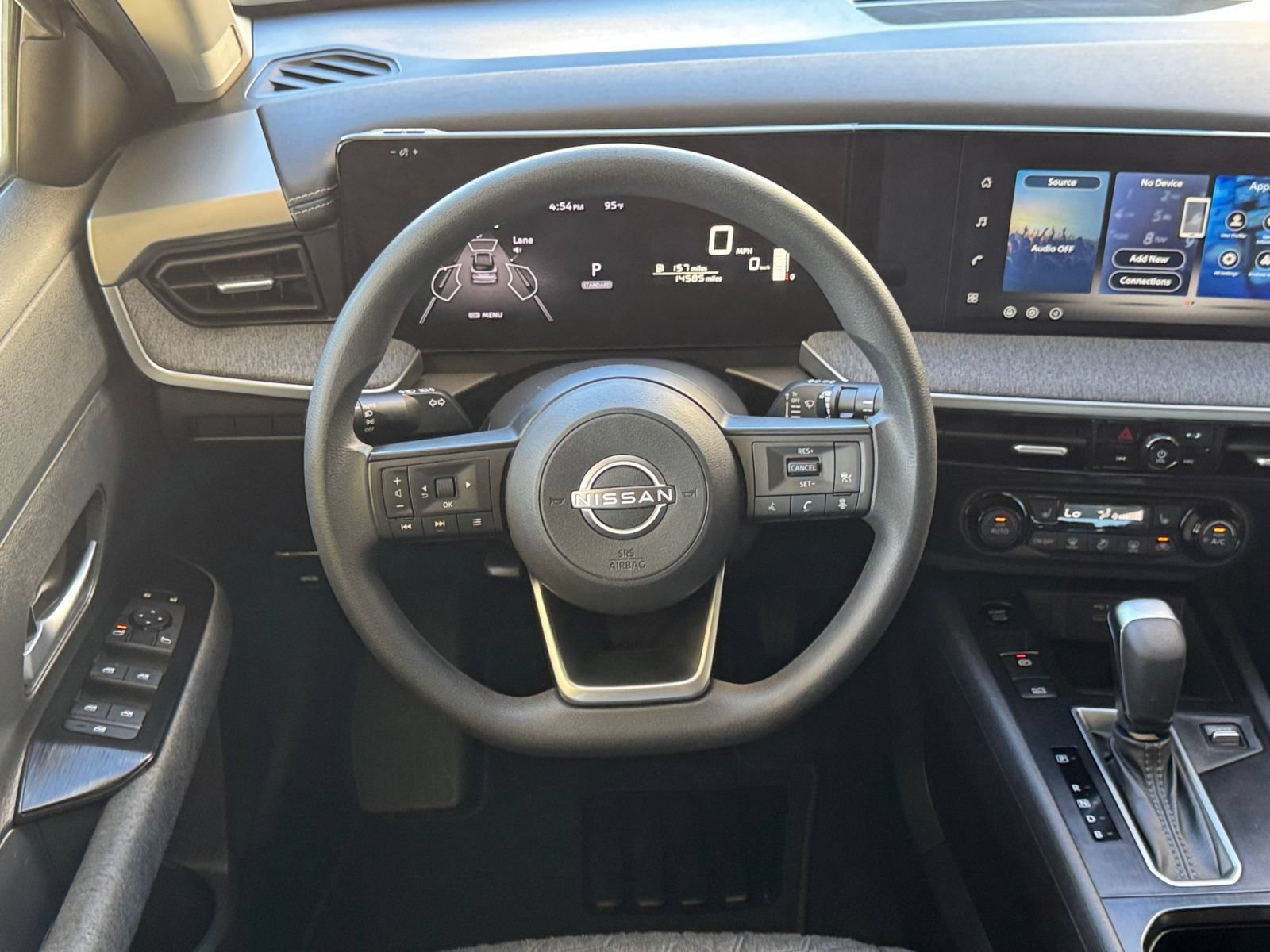 Used 2026 Nissan Kicks SV w/ Cold Weather Package AWD/4WD image 27