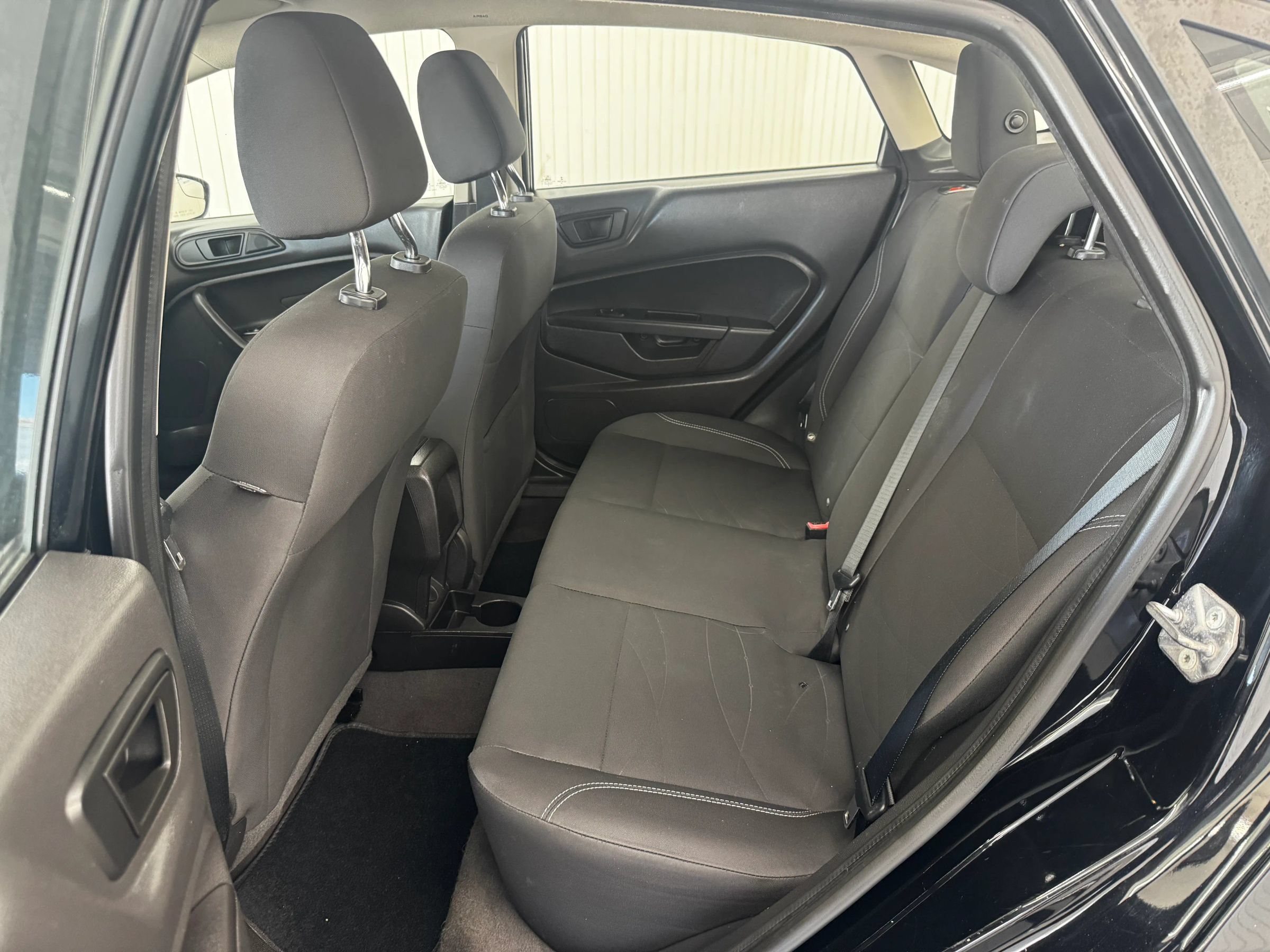 Used 2019 Ford Fiesta SE FWD image 10