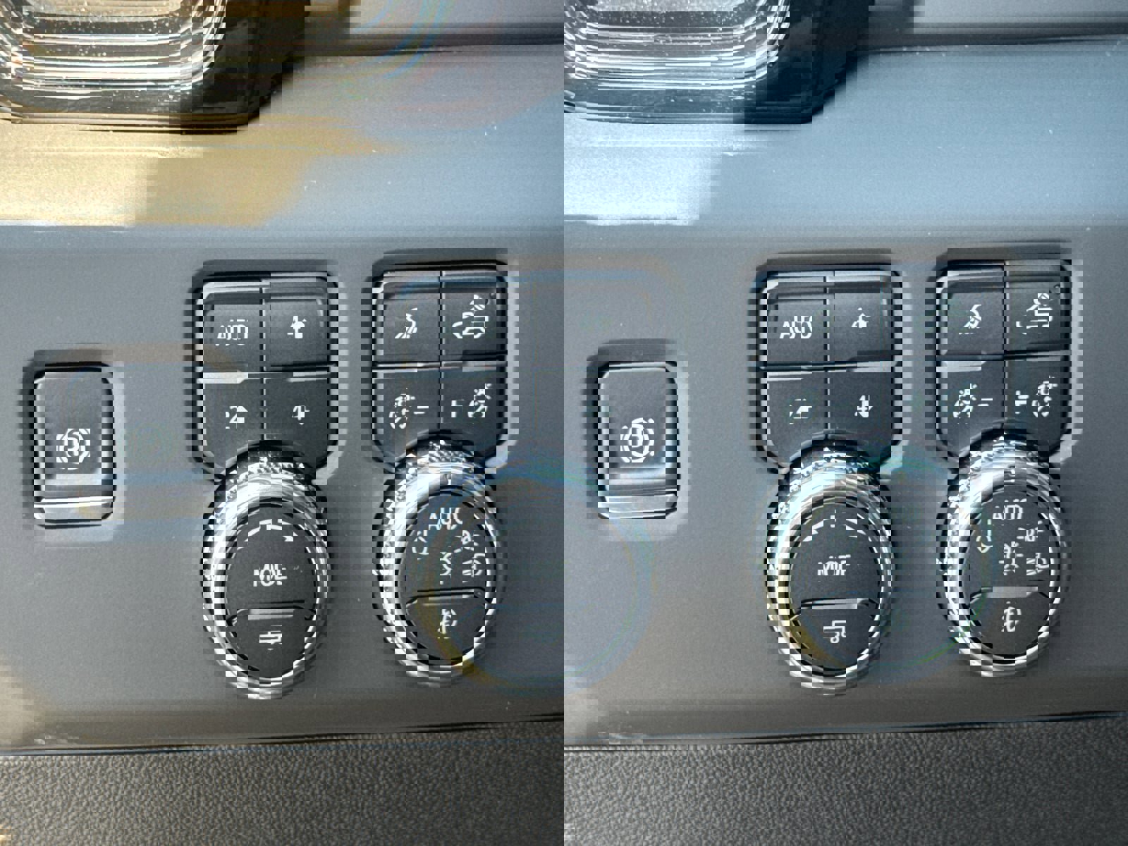 New 2025 GMC Sierra 2500 AT4 w/ AT4 Premium Plus Package image 25