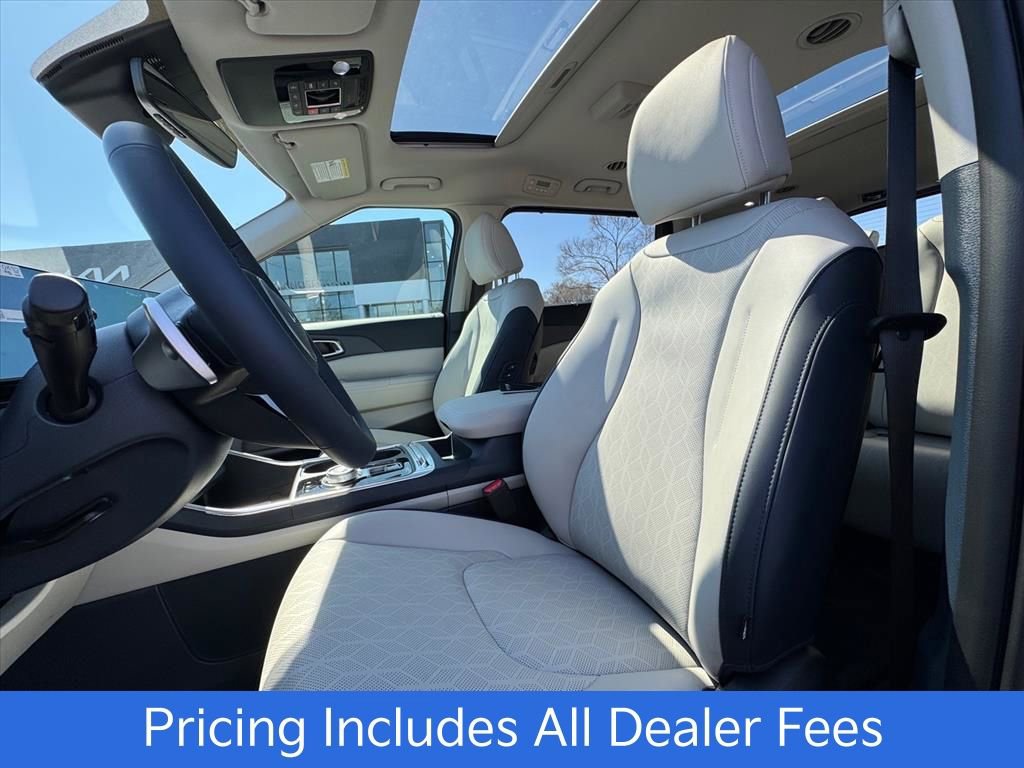 New 2026 Kia Carnival SX FWD image 13