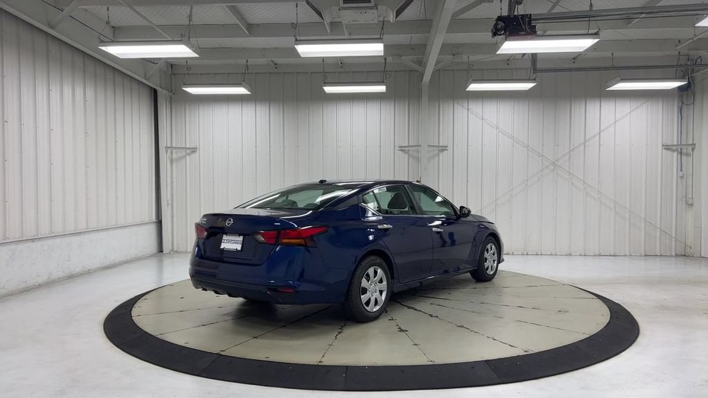 Used 2020 Nissan Altima 2.5 S FWD image 8