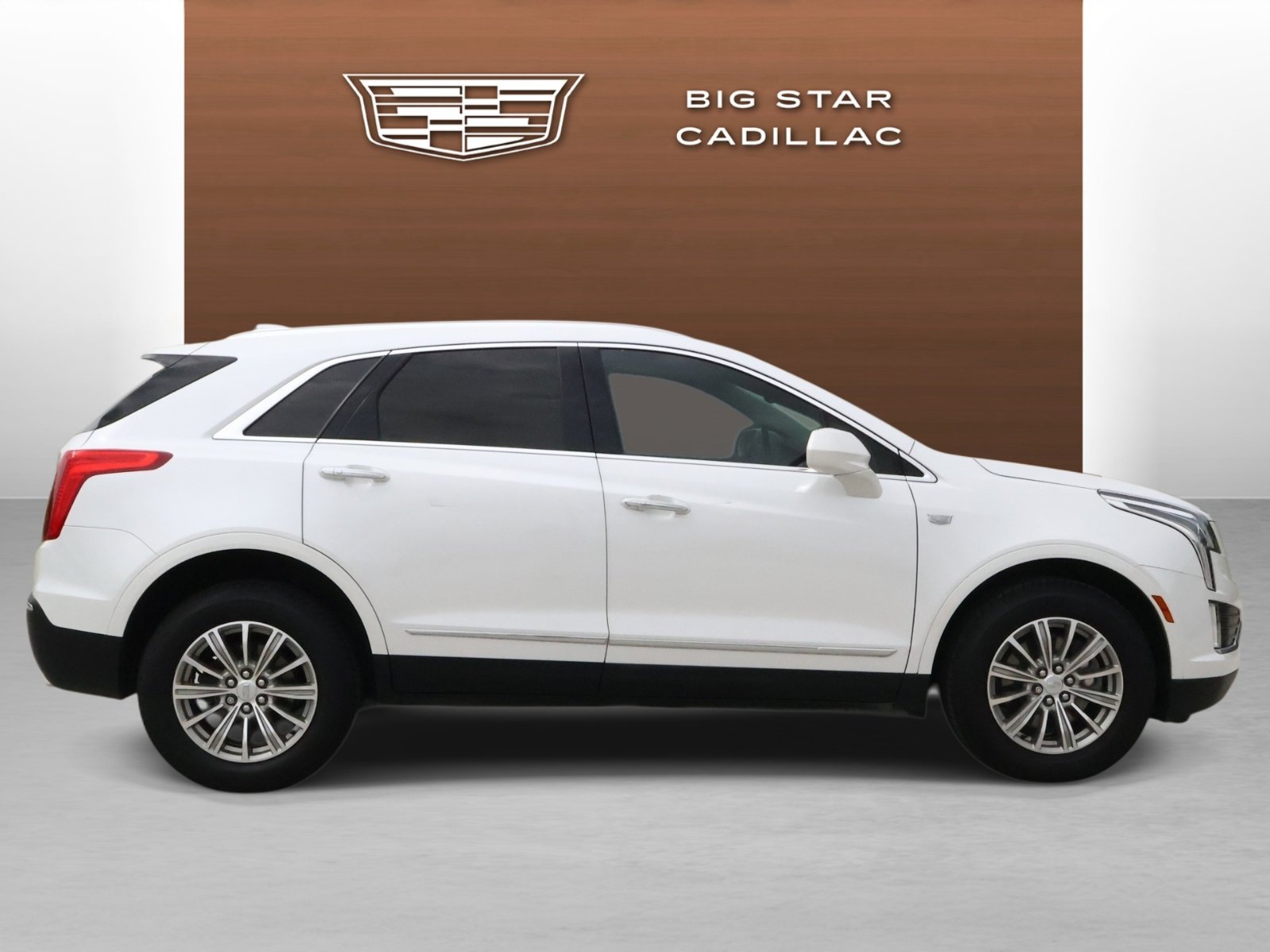 Used 2019 Cadillac XT5 Luxury FWD image 6
