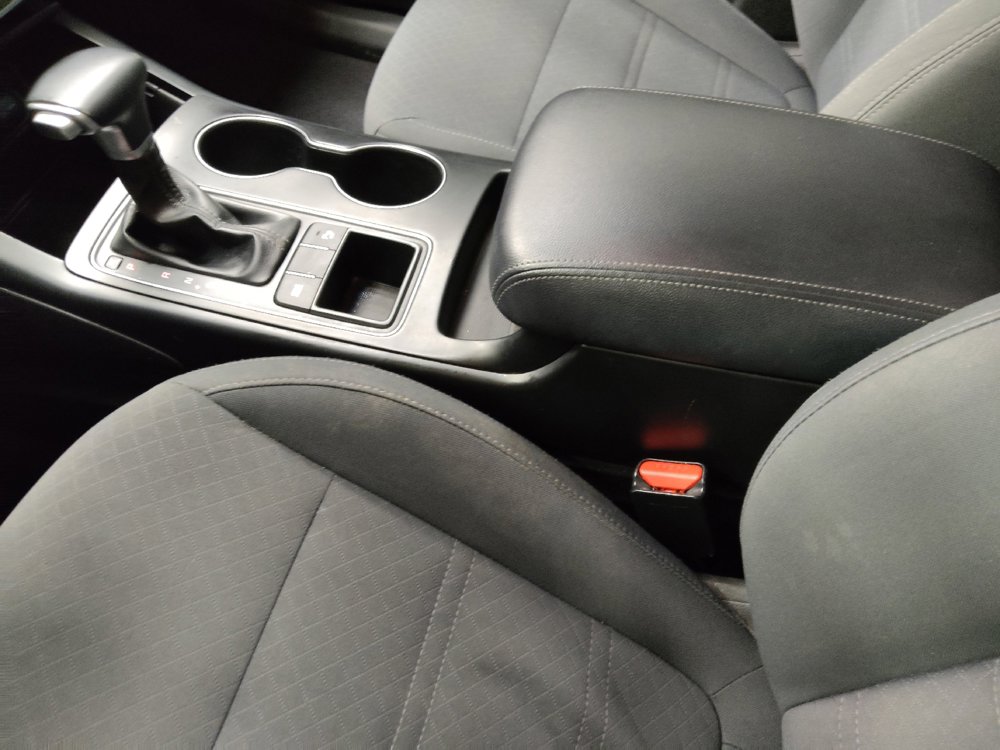 Used 2019 Kia Sorento S FWD image 26