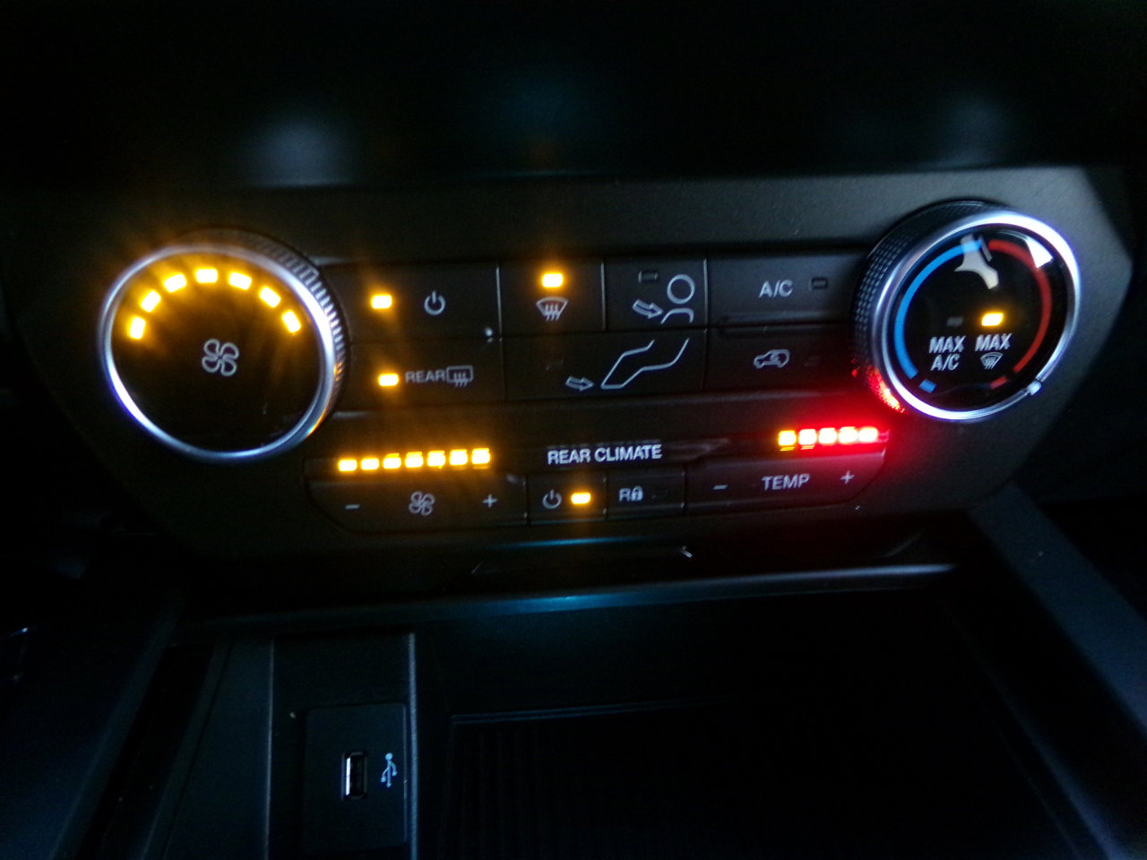 Used 2021 Ford Expedition XL image 26