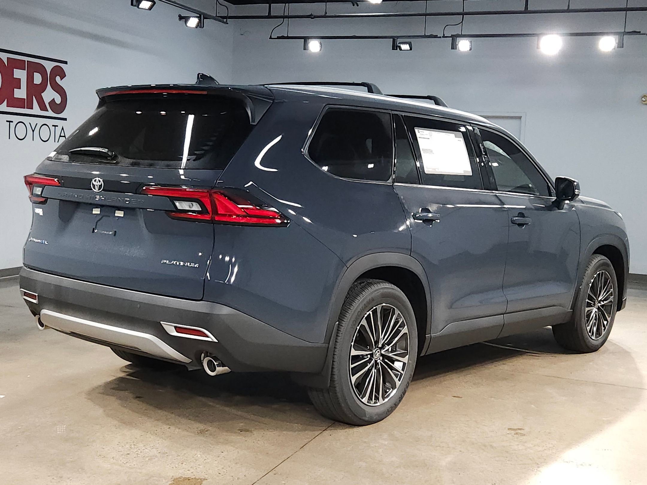 New 2026 Toyota Grand Highlander AWD Hybrid image 7