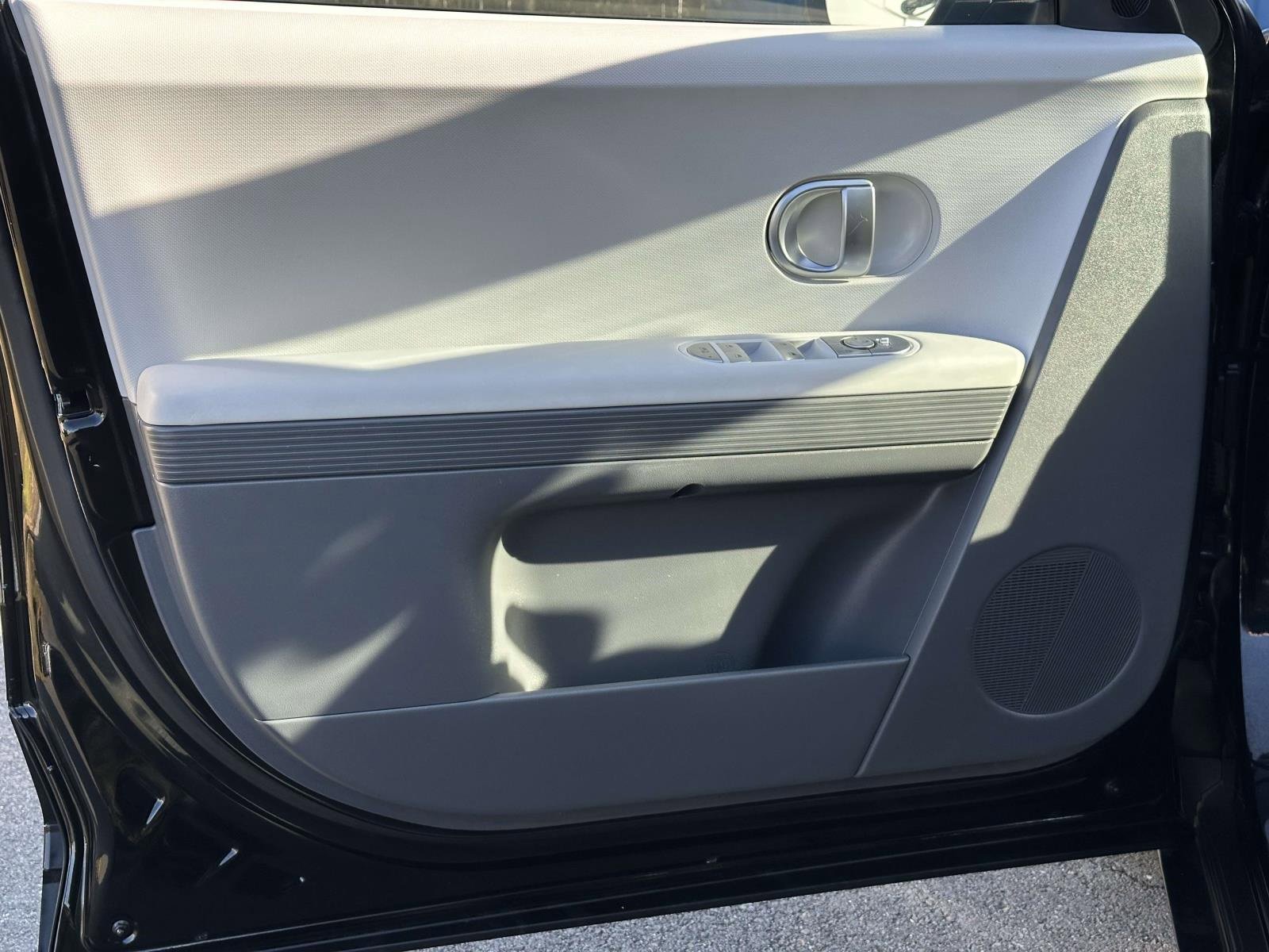 Used 2022 Hyundai Ioniq 5 SE image 20