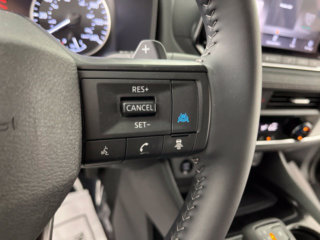Certified 2026 Nissan Rogue SV FWD image 22