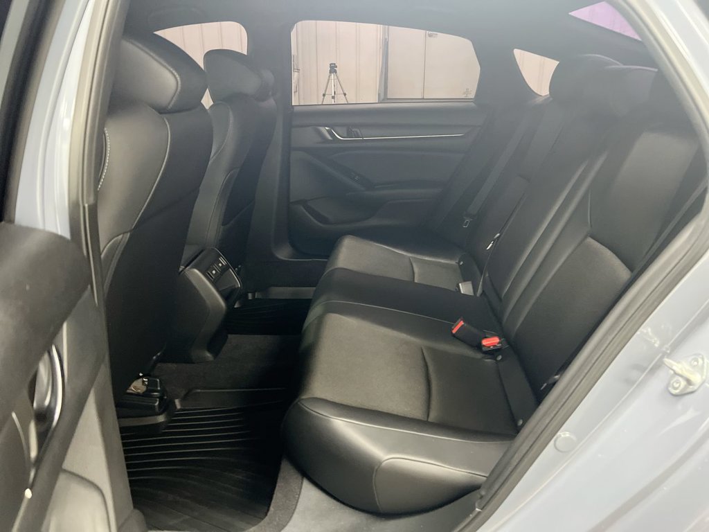 Used 2022 Honda Accord Sport image 22