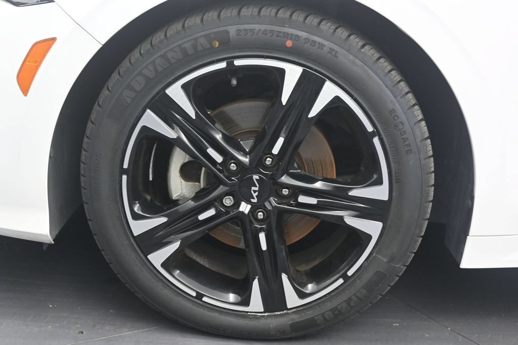 Used 2024 Kia K5 GT-Line w/ GT-Line Premium Package FWD image 9