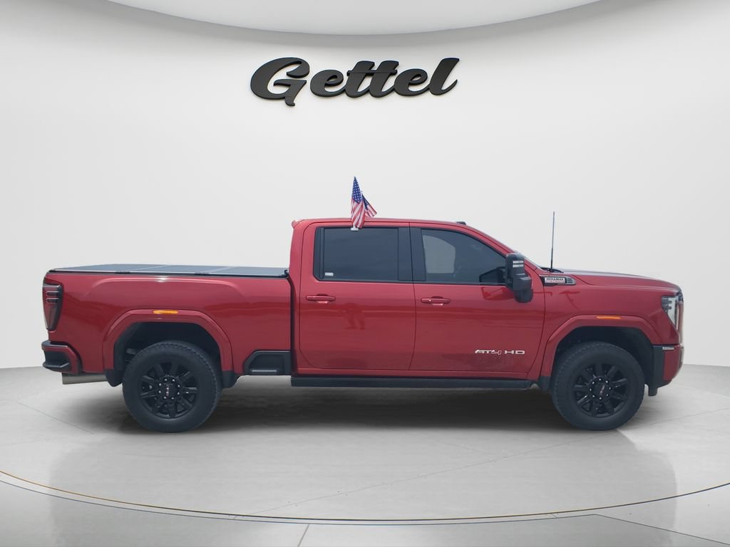 Used 2025 GMC Sierra 2500 AT4 w/ AT4 Premium Plus Package AWD/4WD image 4