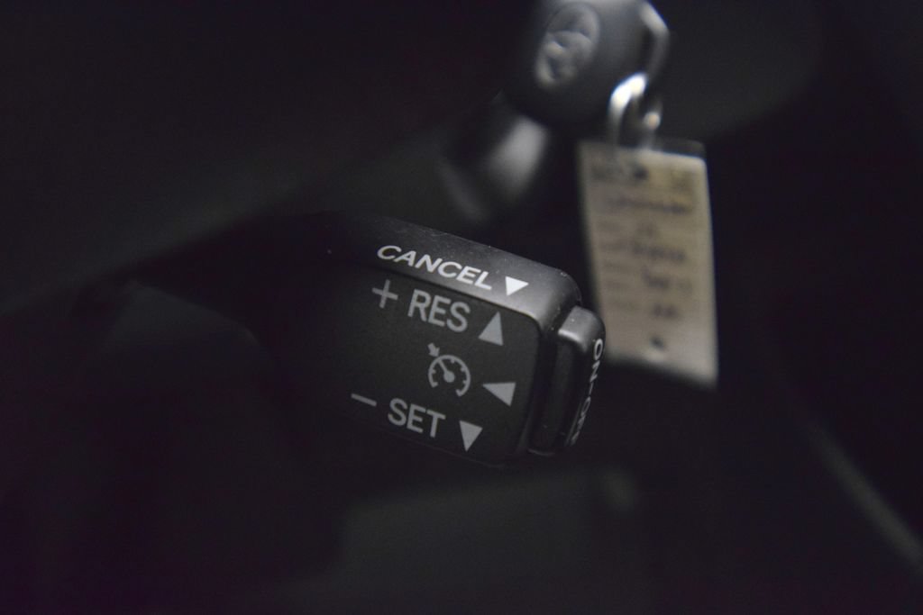 Used 2010 Toyota Yaris Sedan FWD image 26