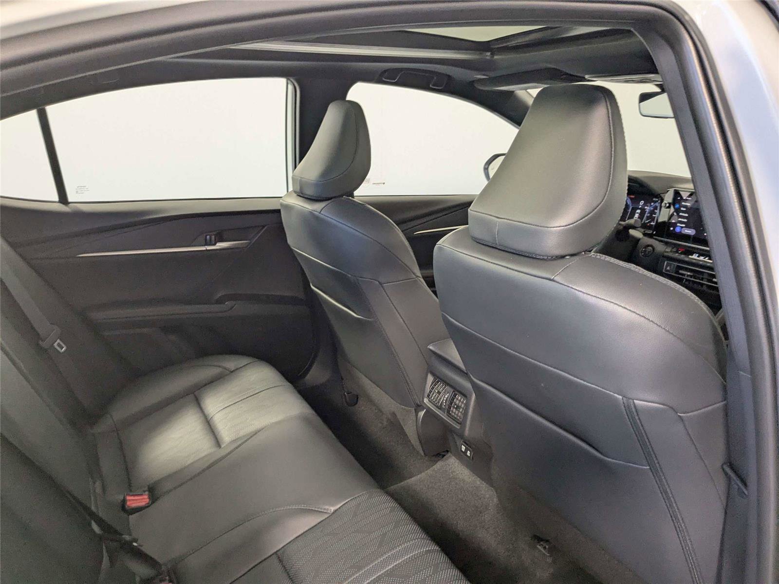 Certified 2025 Toyota Camry XSE FWD image 29