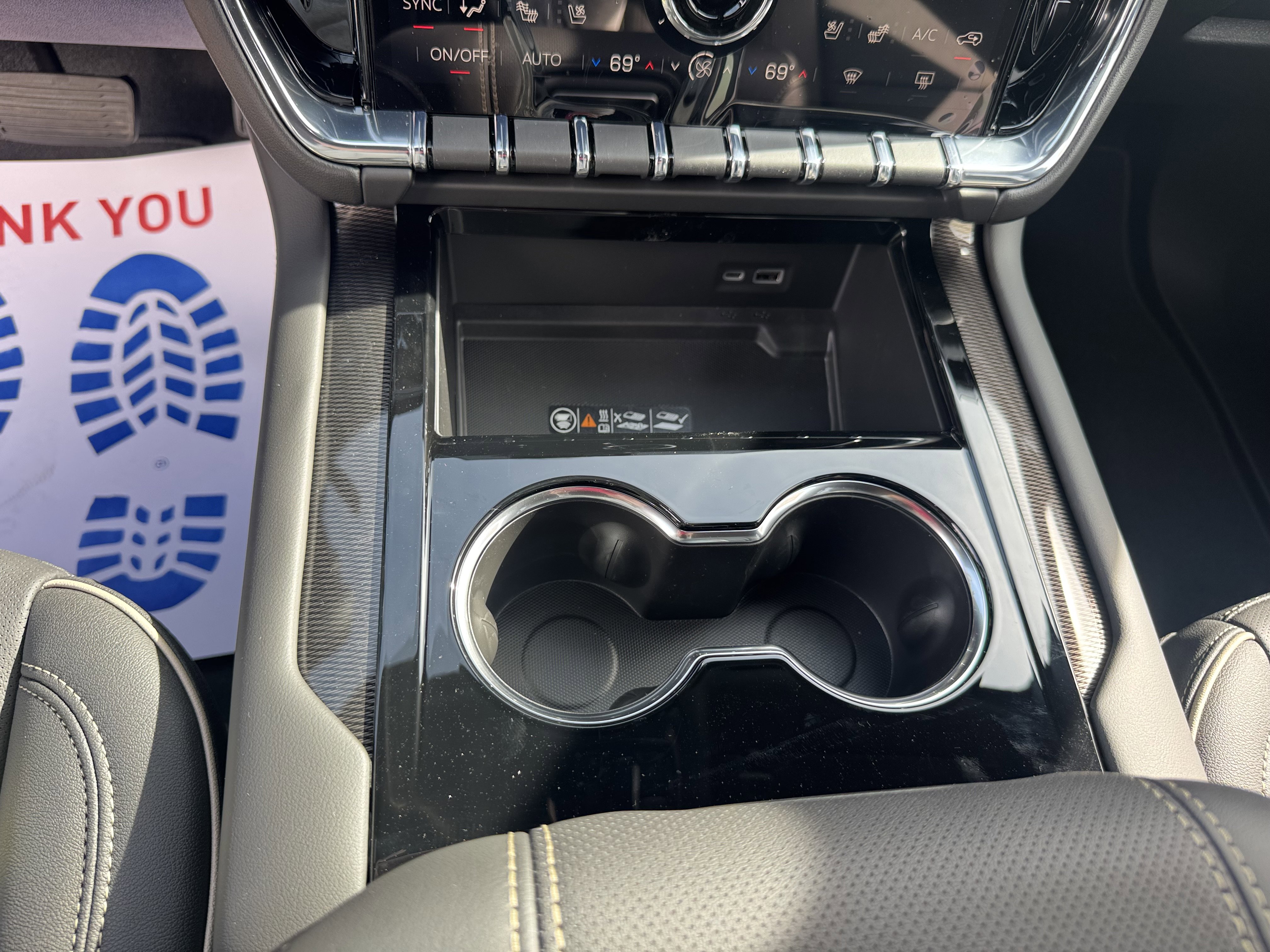 New 2026 GMC Yukon Elevation image 26