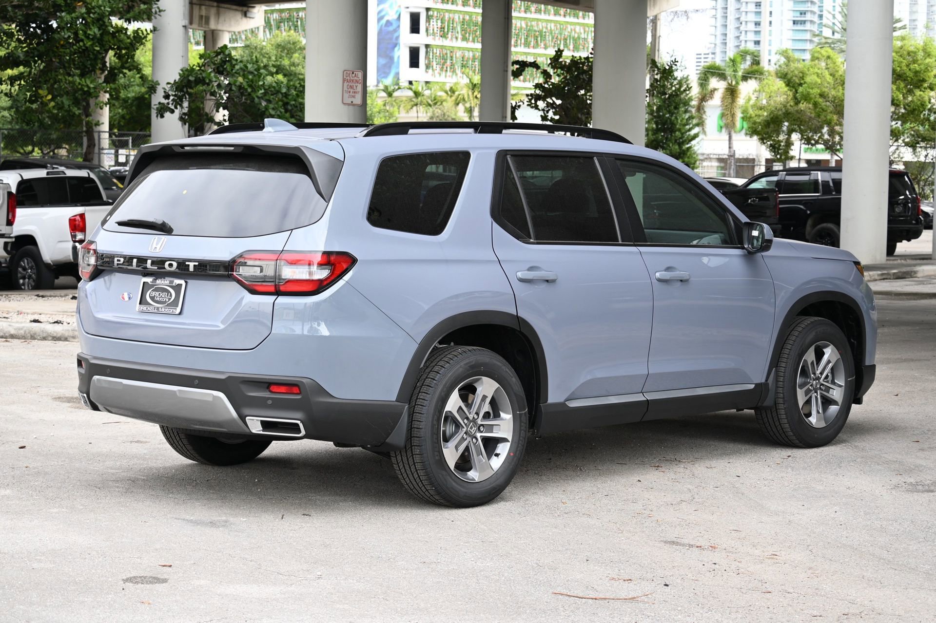 New 2026 Honda Pilot EX-L image 5