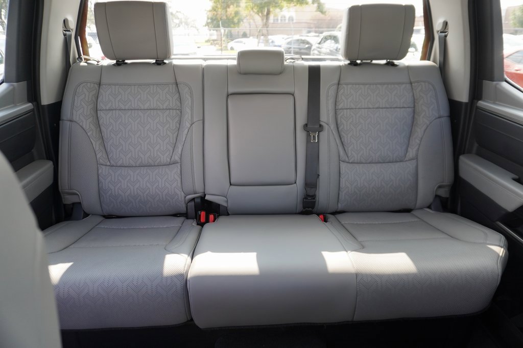 Used 2024 Toyota Tundra Limited image 26