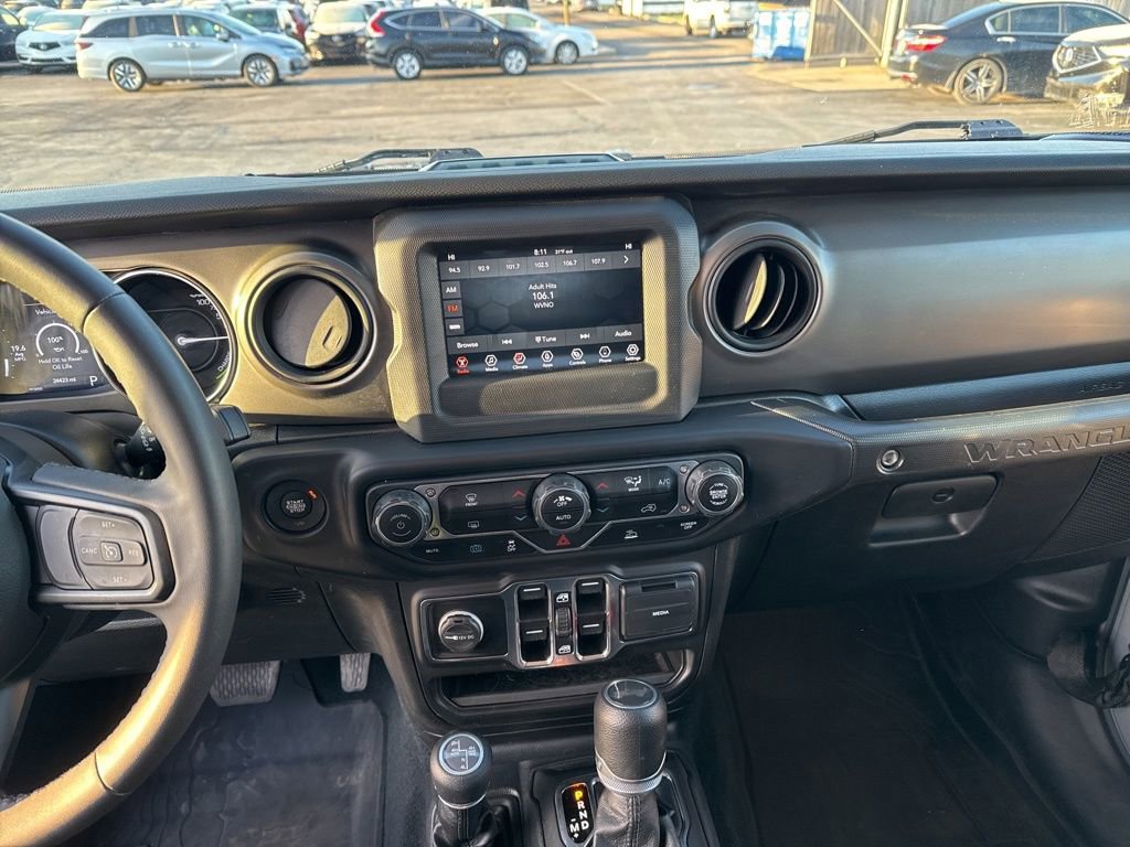 Used 2023 Jeep Wrangler Unlimited w/ Convenience Group image 19