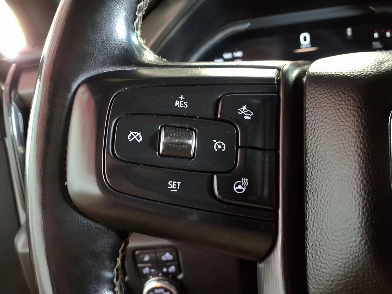 Used 2024 GMC Sierra 2500 AT4 w/ AT4 Premium Plus Package AWD/4WD image 25