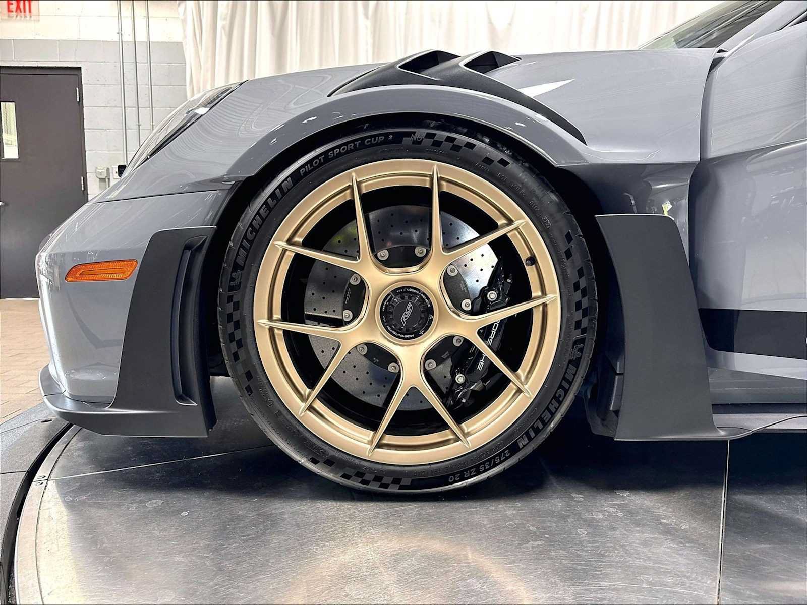 Used 2025 Porsche 911 GT3 RS RWD image 13