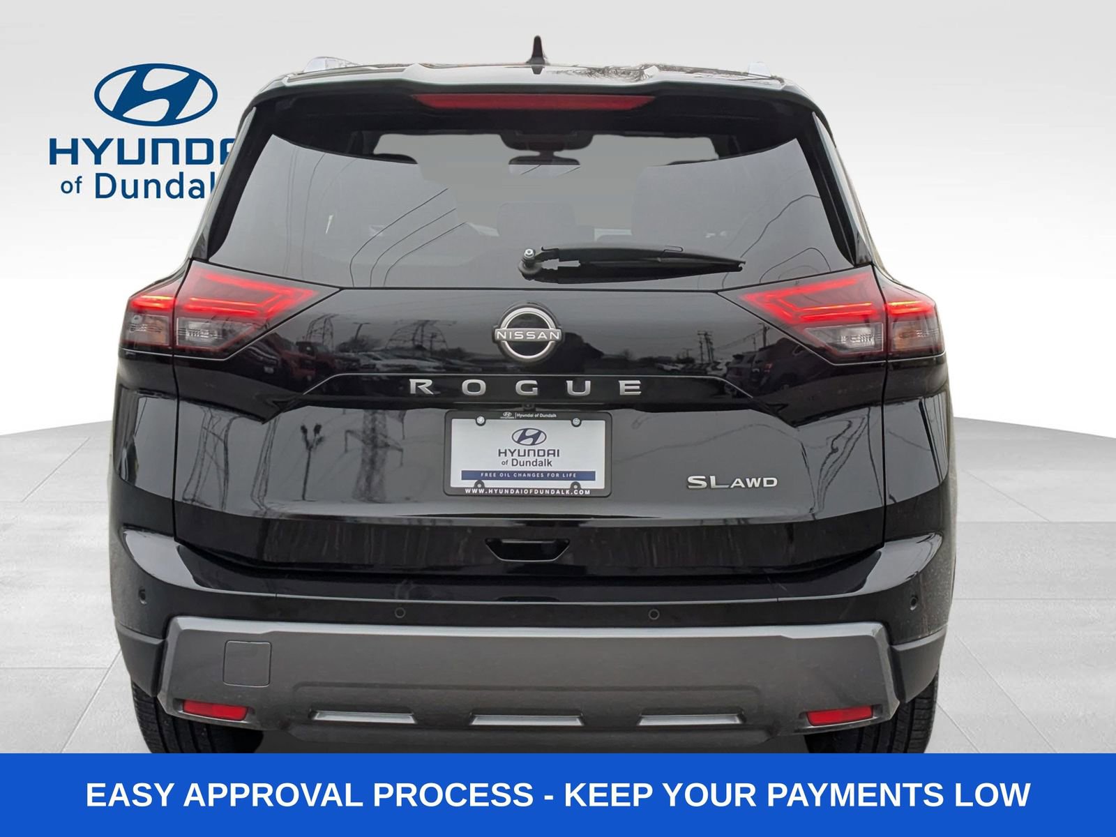 Used 2024 Nissan Rogue SL image 5