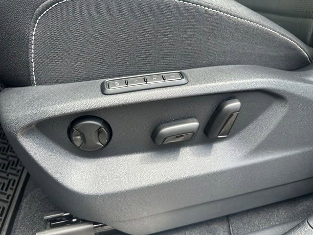 New 2025 Volkswagen Atlas SEL image 24