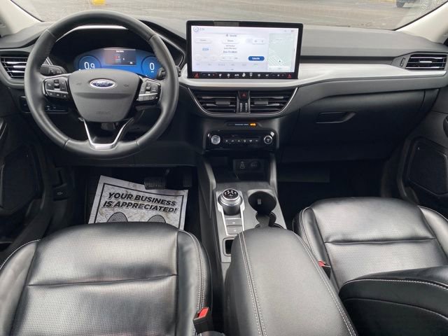 Used 2024 Ford Escape Platinum AWD/4WD image 5