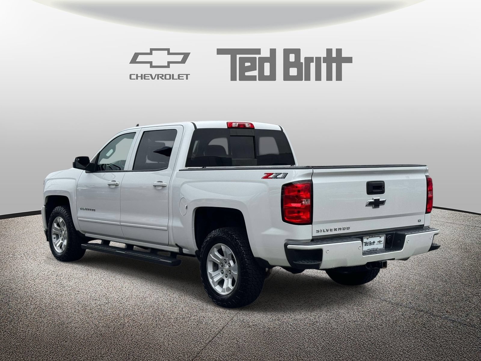 Used 2018 Chevrolet Silverado 1500 LT w/ All Star Edition AWD/4WD image 7