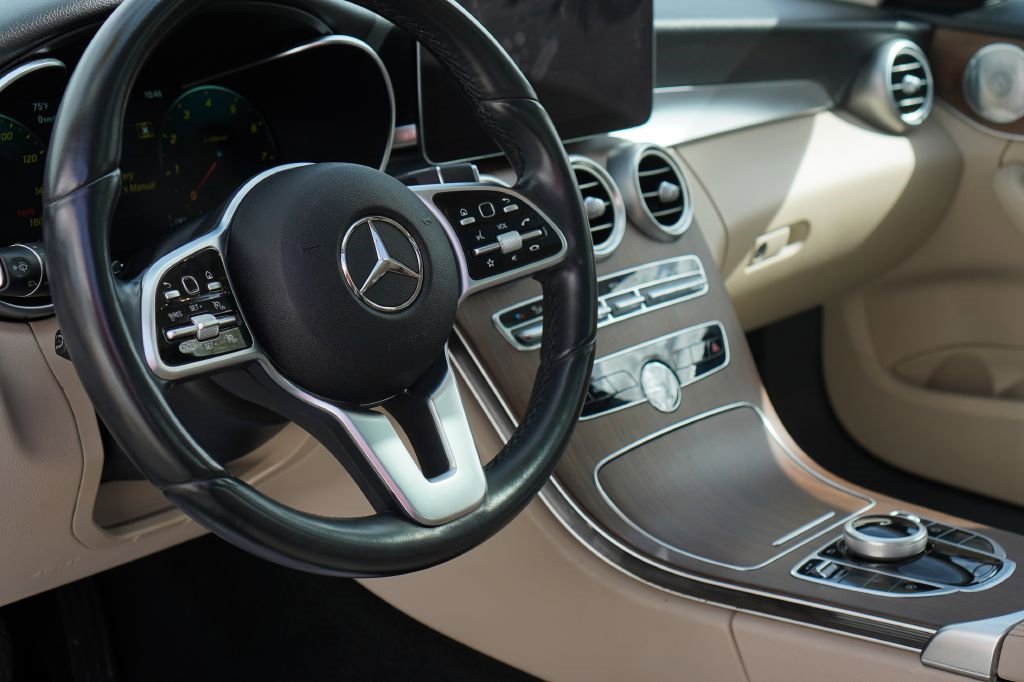 Used 2021 Mercedes-Benz C 300 4MATIC Sedan image 14