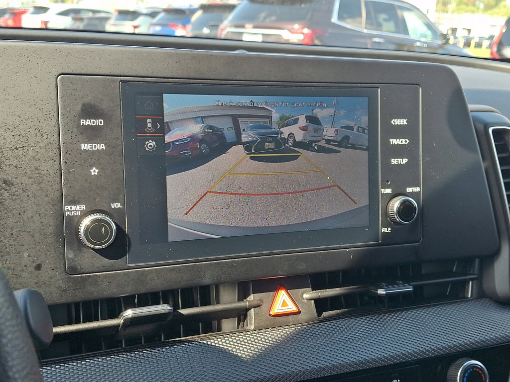 Used 2024 Kia Sportage LX FWD image 29